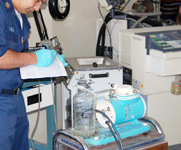 LABORATORY APPARATUS